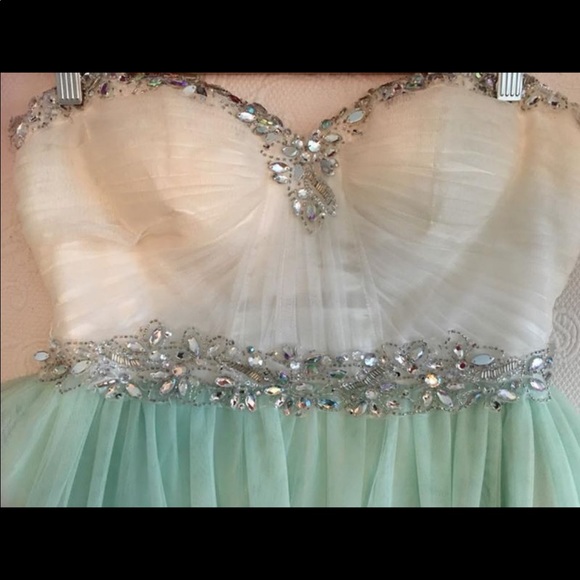 Blue and white prom dress - Picture 4 of 5